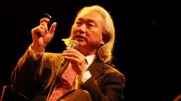 Expert Sounds Alarm About Making First Contact With Aliens And Believes It Will Happen Within The Next Century