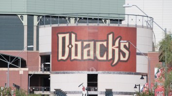 No 4th Date For Couple That Went Viral At Diamondbacks Game Because Love Is Dead