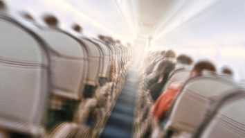 I Suffered My First Ever Panic Attack On A Cross-Country Flight And Not Even Mark Wahlberg Could’ve Saved Me