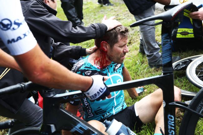 Tour de France crash
