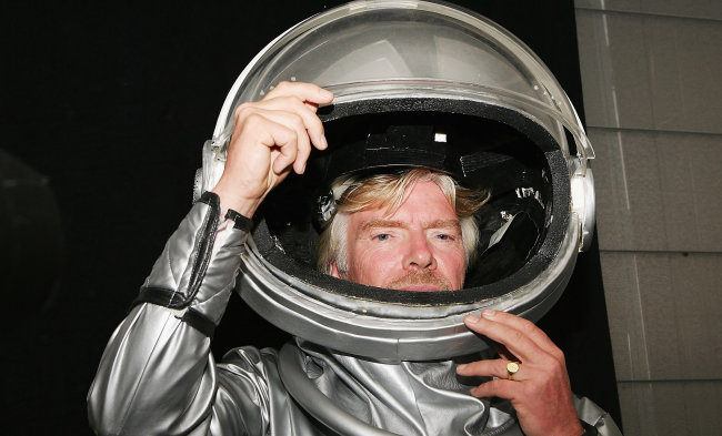 Richard Branson Moves Up Date Of Space Flight To Beat Jeff Bezos