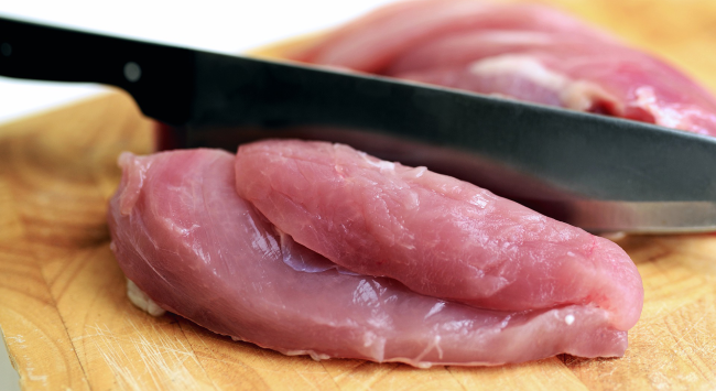 TikToker Cooking Chicken In Kitchen Sink With Hot Water Shocks Viewers