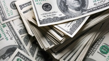 Louisiana Family Wakes Up With $50 Billion Deposited In Bank Account, Become 25th Richest People On The Planet