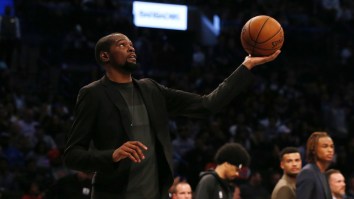 New Book Claims Kevin Durant’s Dad Stealthily Met With Knicks Leadership To Try And Get Star During Free Agency