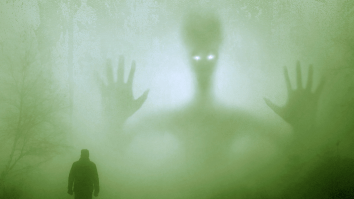 Harvard Astrophysicist Says We Will Need Advanced Artificial Intelligence To Speak With Aliens