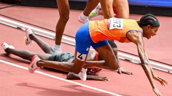 An Olympic Runner Tripped On The Final Lap, Went From Last To First With Insane Comeback Win
