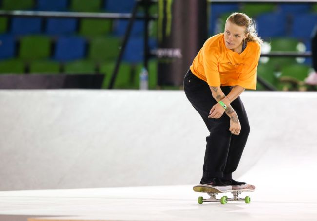 olympic skateboarder olympic quarantine no fresh air