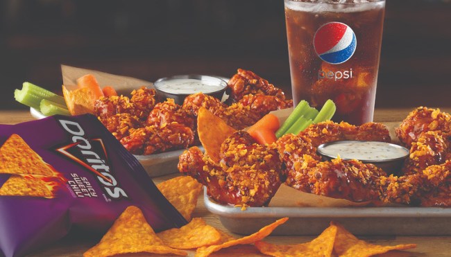 Buffalo Wild Wings Doritos chili sauce