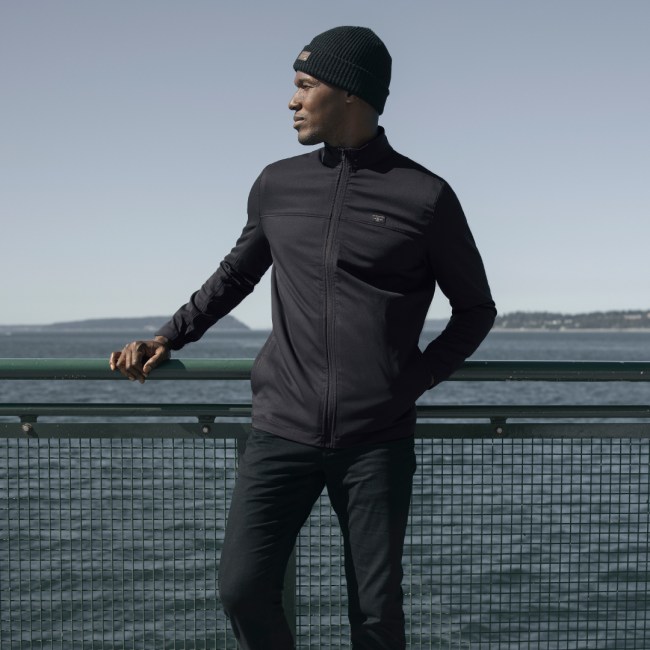 TravisMathew Ratitude