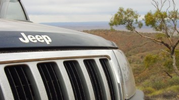 Backyard Mechanics Turn A Rare 5-Speed Jeep Grand Cherokee ZJ Into A Convertible