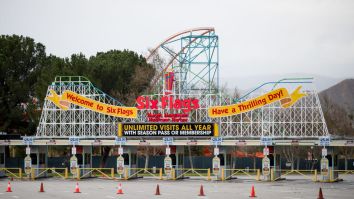 Man Spent $150 A Year Since 2014 To Eat Every Meal At Six Flags To Pay Off Student Loans