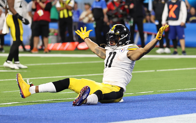 Sunday Night Football Steelers Chargers Fart