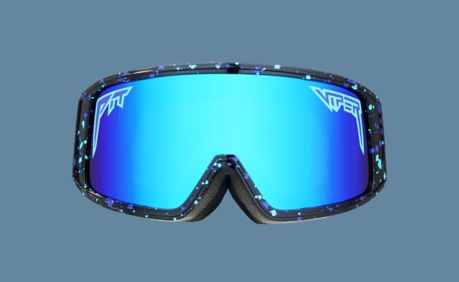 Everyday Carry Essentials: High Performance Ski Goggles, Artisan Pocket Knives, And More