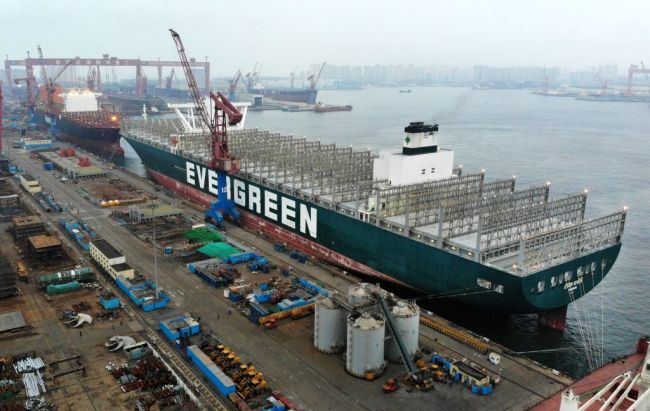 Ever Given Suez Canal Stuck Damage Repairs