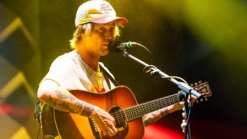 Billy Strings Played Three Nights Of ‘Wizard Of Oz’ Shows Over Halloween And They Will Blow You Away