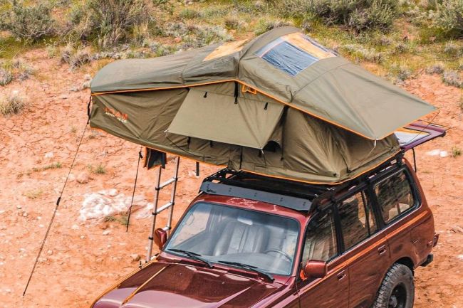 The Best Huckberry Cyber Monday Deals For Travelers And Adventurists