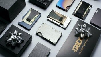 Is A Wallet A Good Gift? Everything You Need to Know About Gifting A Ridge Wallet This Holiday Season