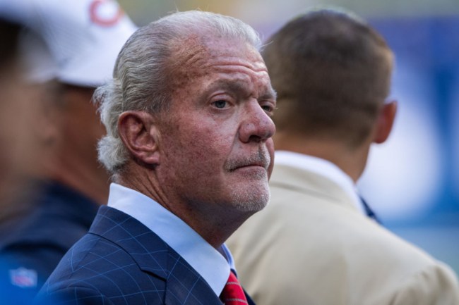 jim irsay gives bills fans signed 100 dollar bills