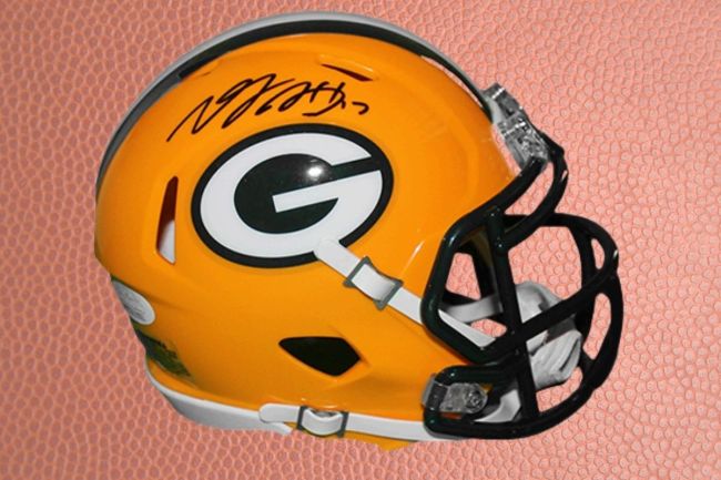 The Best NFL Football Memorabilia Under $250 On CollectibleXchange