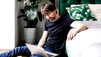 Court Rules Walk From Bed To Home Office Counts As Commuting, Can Claim Workers’ Comp If Injured While Doing It
