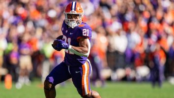 Clemson Running Back Shares The Swag Bag He Got From Nike For The Cheez-It Bowl