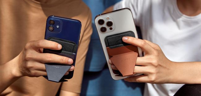 Buy One Tech Accessory From MOFT, Get The Other One 50% Off Right Now