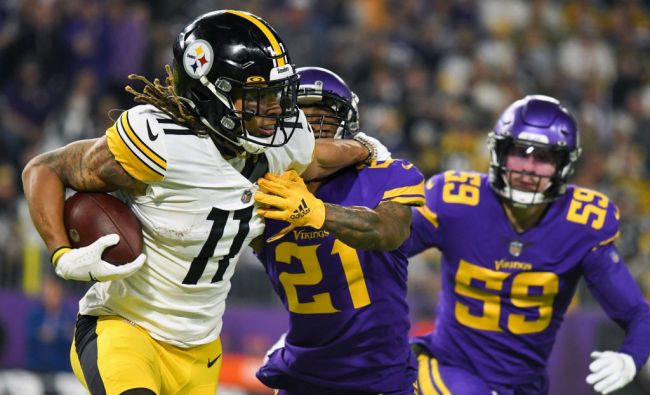 NFL World Rips Chase Claypool For Immature Celebration