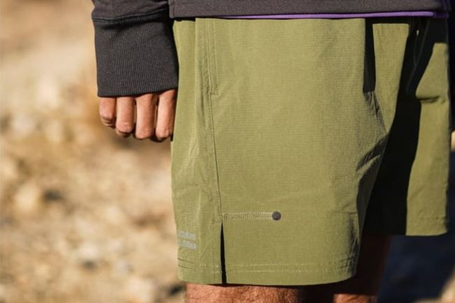 15 Gym Essentials For Staying Fit Through The Cold Weather