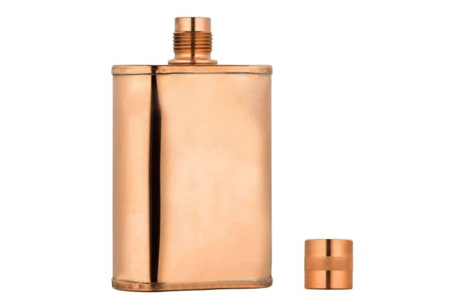 5 Growlers And Flasks Perfect For Hiking, Kayaking, And Camping