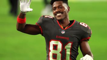 OnlyFans Model Claims Antonio Brown Only Lasted 30 Seconds In Bed, Shares Other Intimate Details About Their Alleged Encounter