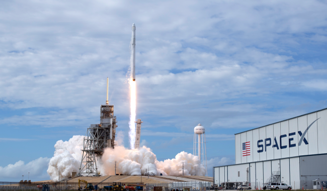 One Of Elon Musks SpaceX Rockets Is About To Smash Into The Moon