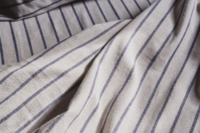 Take 30% Off These Warm Eco Heather Flannel Sheet Sets From Upstate