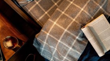 Take 30% Off These Warm Eco Heather Flannel Sheet Sets From Upstate
