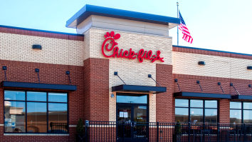 TikToker Goes Viral Revealing How She Was Able To Get A Exclusive Chick-Fil-A Black Card