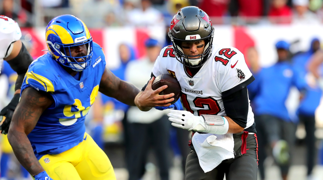 Tony Romo Has An Intriguing Theory About Tom Brady And Retirement