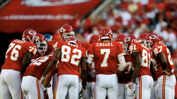 Former Chiefs QB Matt Cassel Got Bodybagged By Dwayne Bowe In Hilarious Exchange