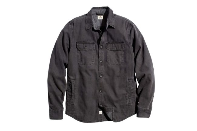 11 Best Casual Button Down Shirts To Pick Up Right Now For Spring