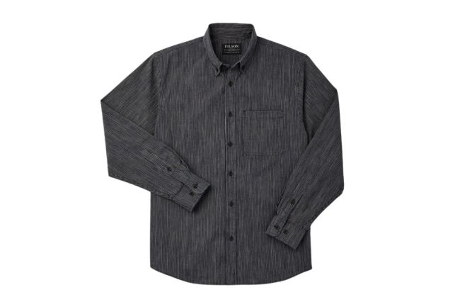 11 Best Casual Button Down Shirts To Pick Up Right Now For Spring
