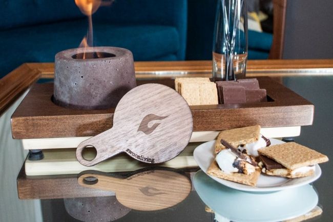 This Ultimate S'mores Kit Is The Perfect Solution For Curing Winter Blues