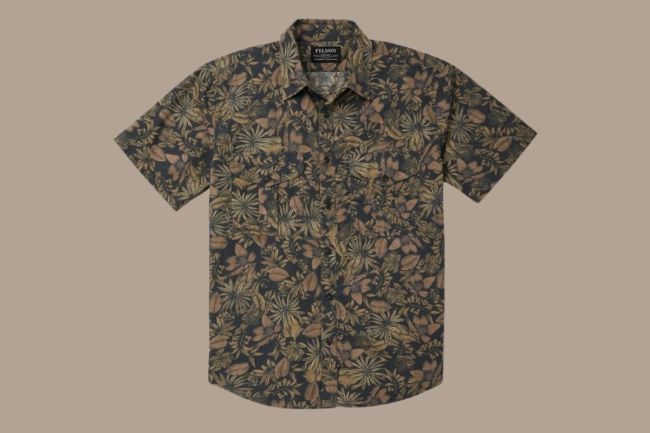 12 Filson New Arrivals We're Grabbing For Spring Hiking And Camping Trips 