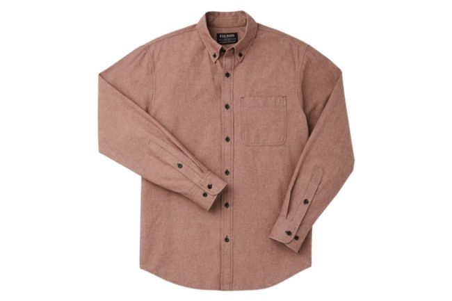 12 Filson New Arrivals We're Grabbing For Spring Hiking And Camping Trips 
