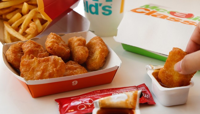 McDonald's Is Bringing Back Szechuan Sauce For A Limited Time