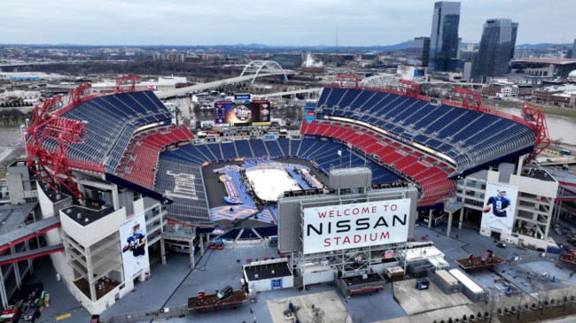 Tennessee Titans Planning To Build Brand New Stadium, And Fast