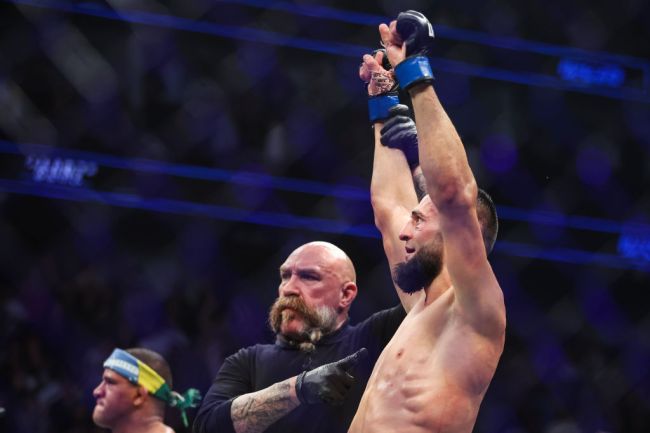 betting-lines-vs-usman-covington-show-khamzat-chimaev-hype