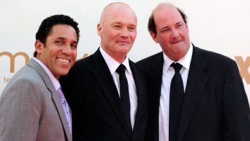 ‘The Office’ Cast Reveals Background Behind The Incredibly Awkward Oscar And Michael Kiss Scene