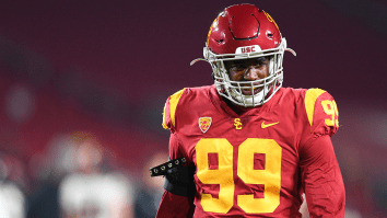 49ers Rookie EDGE Drake Jackson Turns Heads With Insanely Athletic Backflips, Inverted Pull-Ups