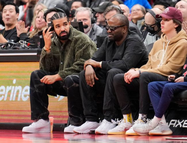 drake-places-large-bet-justin-gaethje-ufc-274-main-event