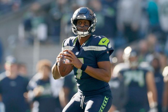 seattle-seahawks-oc-reveals-which-quarterback-has-edge-starting-job