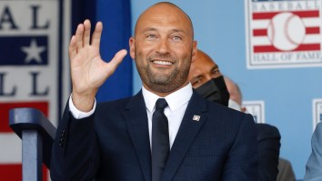 Derek Jeter Finally Joined Twitter With A Funny Joke And The Entire Sports World Was Delighted
