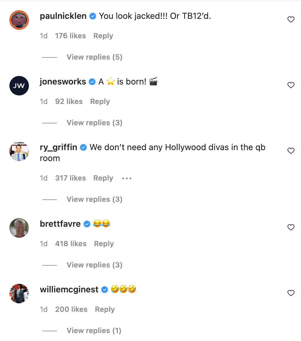 Tom Brady Flexed His Jacked Arms On Instagram And People Went Nuts